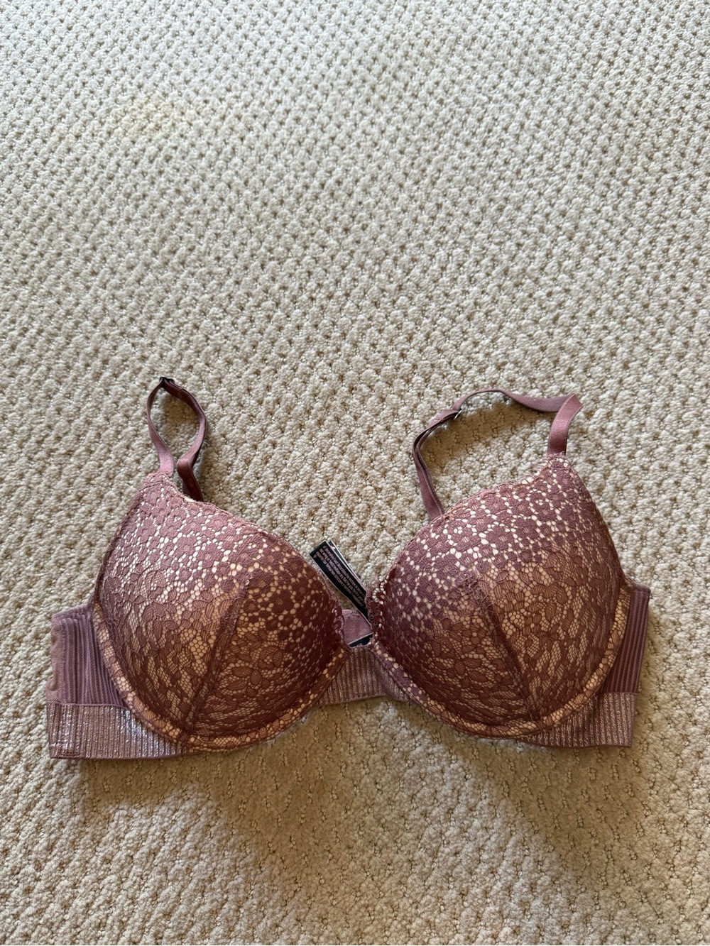 Victoria's Secret Mauve Lace Push-Up Bra - 34C